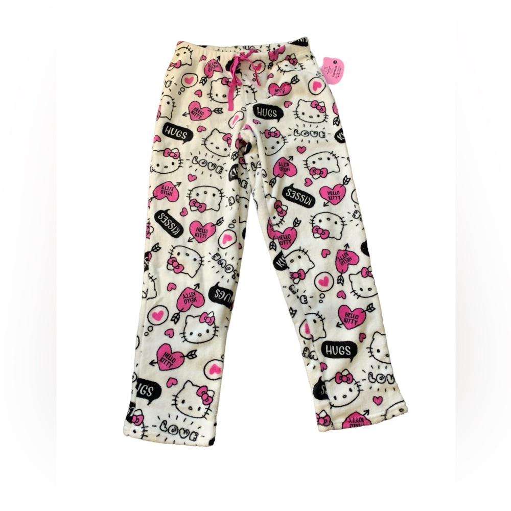 Hello kitty 2023 valentine day pjs